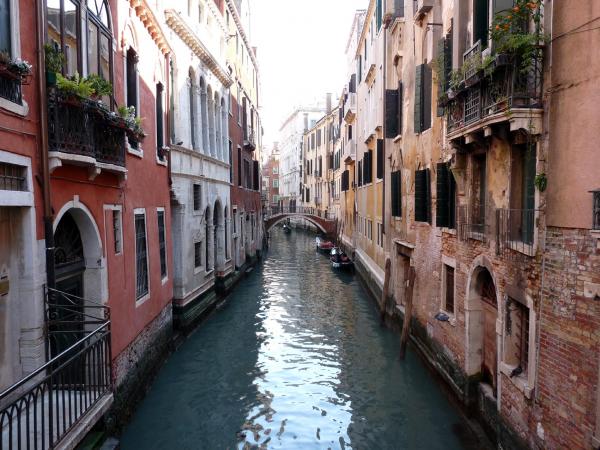 VENISE