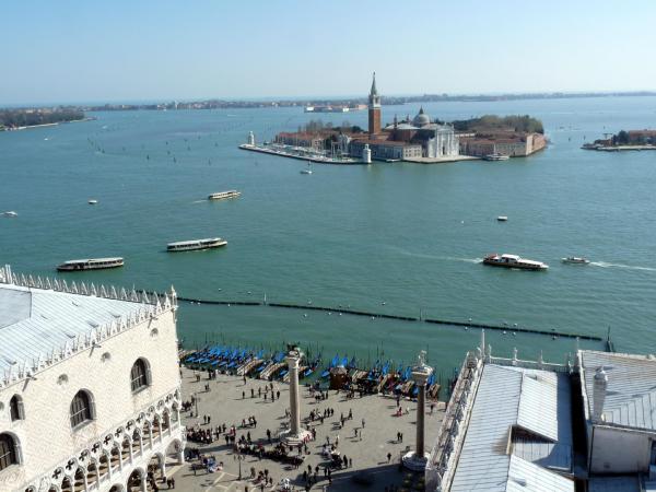 VENISE